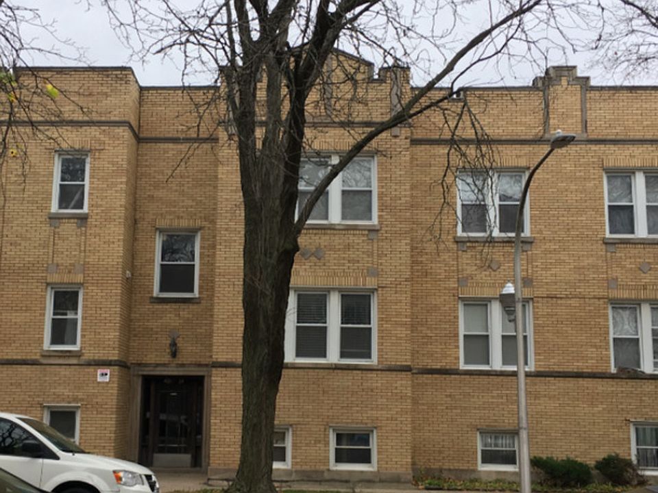 1st image of 4014 W Ainslie St #1