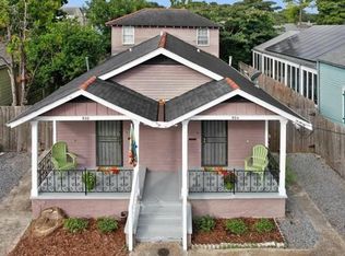 922 Harmony St, New Orleans, LA 70115