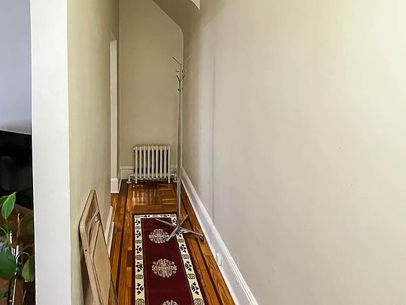 2nd image of 52 Roosevelt Ave