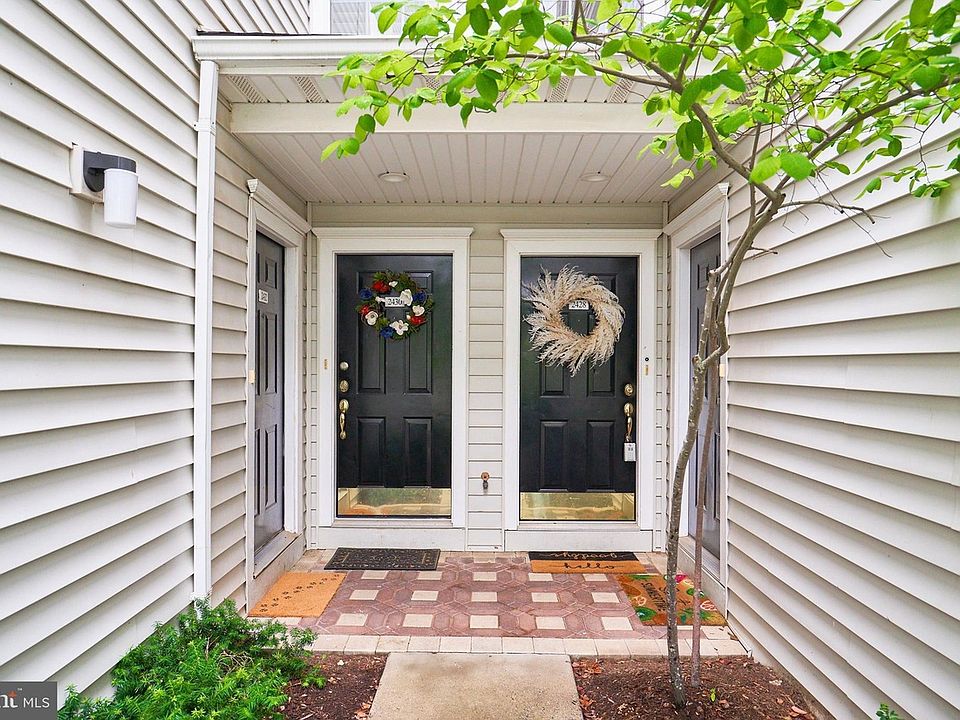 1st image of 2428 Coopers Branch Ct #1