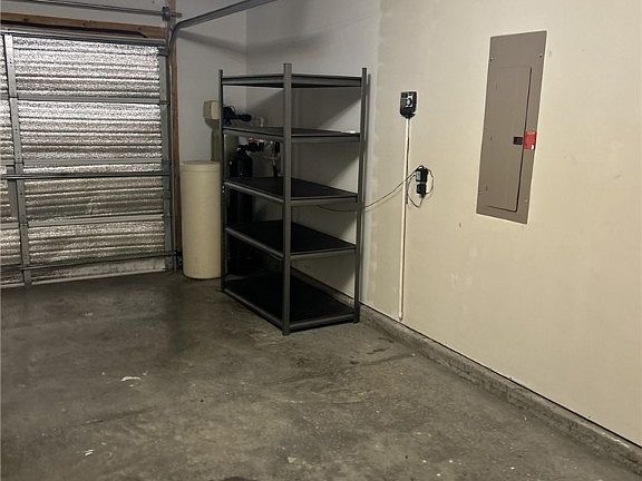 2nd image of 89 Burnt Oak Road