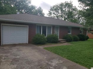 275 Riverside Dr, Paducah, KY 42003