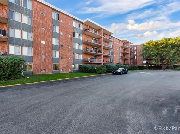 16 E Old Willow Rd APT 417s, Prospect Heights, IL 60070