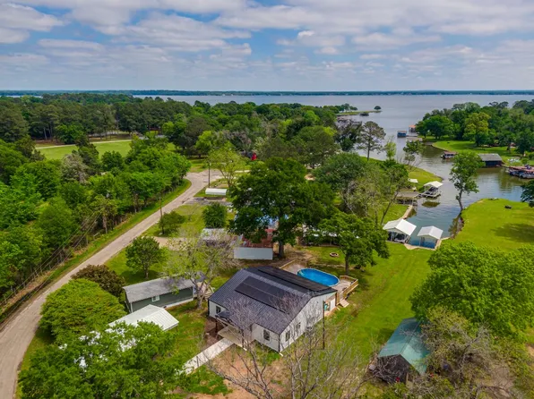 129 Elaina Dr, Trinidad, TX 75163
