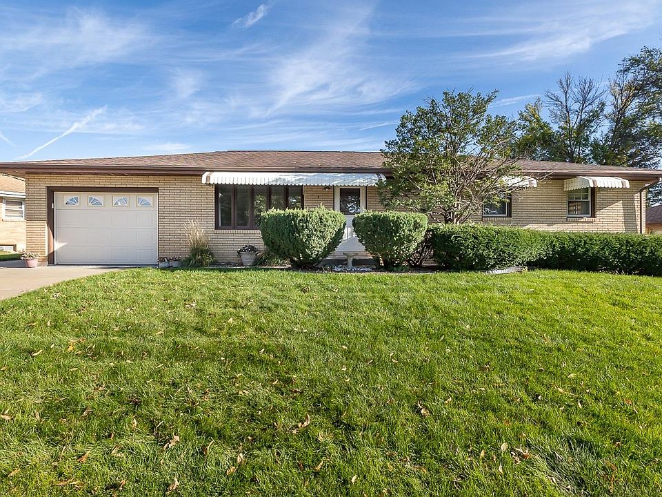 1st image of 3110 Saint Anne Dr