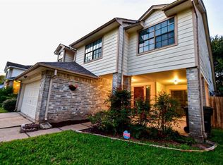 3527 Woodmere Ln, Sugar Land, TX 77478