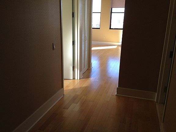 2nd image of 4 Beacon Way APT 1106