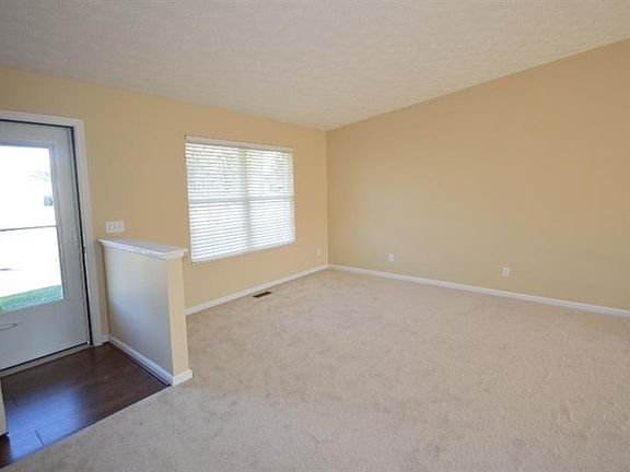 3rd image of 6741 Indians Wells Dr