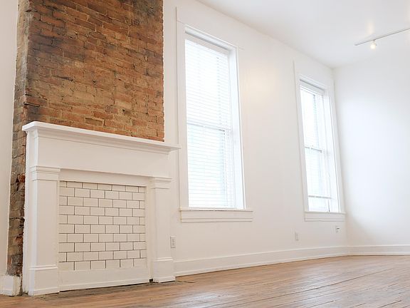 2nd image of 848 York St