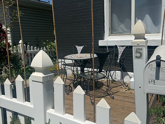 5th image of 341 E Stanton Ave #4