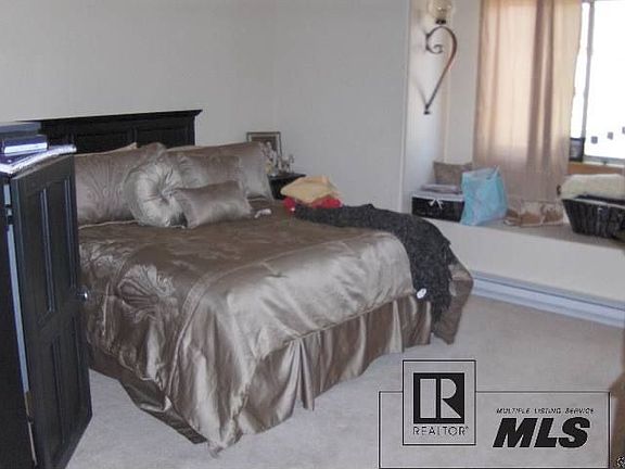 5th image of 2362 Abbey Ct
