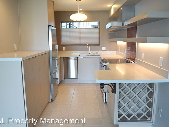 4th image of 202 South St APT 11