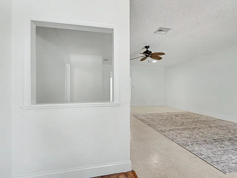 4800 NE 25th Ave N #NORTH — Photo 5