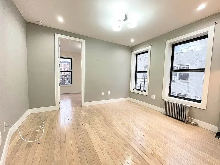 4308 Broadway #21 — Photo 5