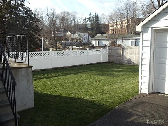 2nd image of 41 Hardy Pl
