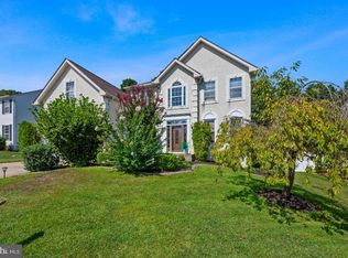 5 Jerrys Ct, Sicklerville, NJ 08081