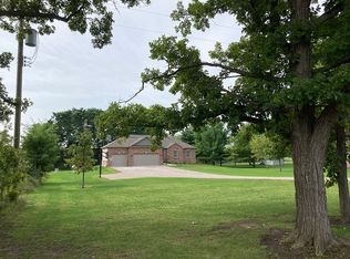 4223 Merwin Rd, Lapeer, MI 48446