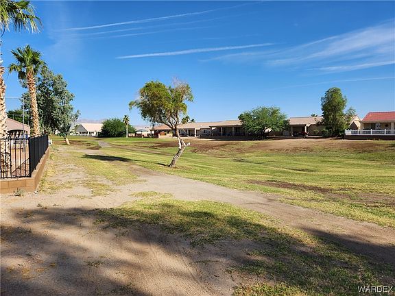 3rd image of 2029 E Desert Palms Drive