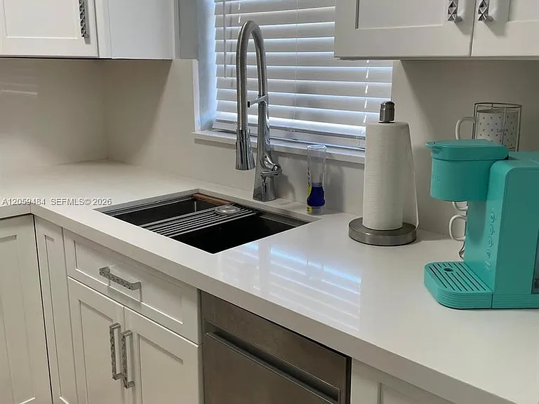 1235 Pennsylvania Ave #4E — Photo 16