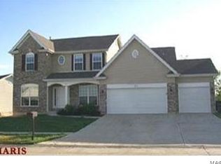 2314 Silver Lake Estates Dr, Pacific, MO 63069