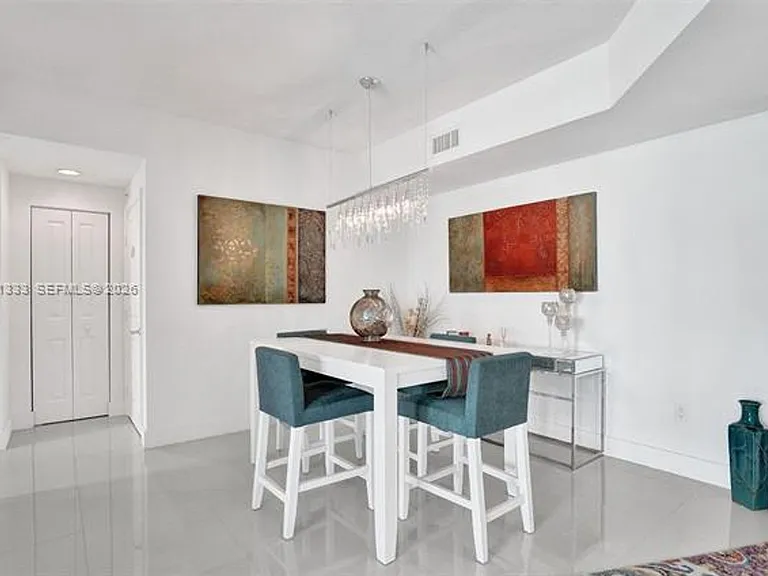 7900 Harbor Island Dr #704 — Photo 20