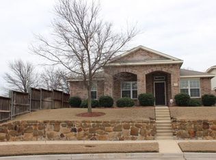 2049 Barclay Dr, Lancaster, TX 75146