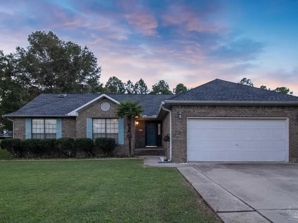 6823 Yorkwood St, Navarre, FL 32566