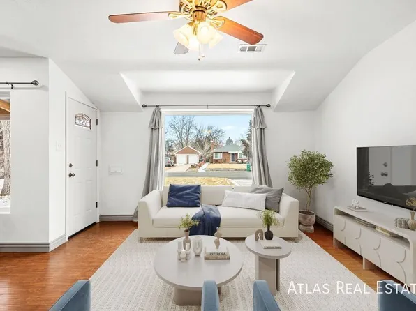 2020 N Oneida St, Denver, CO 80207