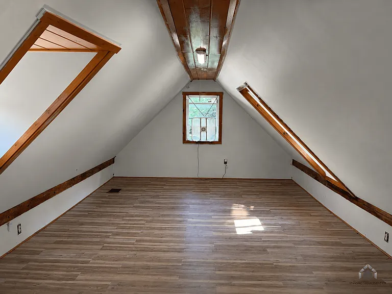 328 N Pond Rd — Photo 7