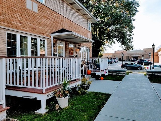 1st image of 15 S Waiola Ave APT 9