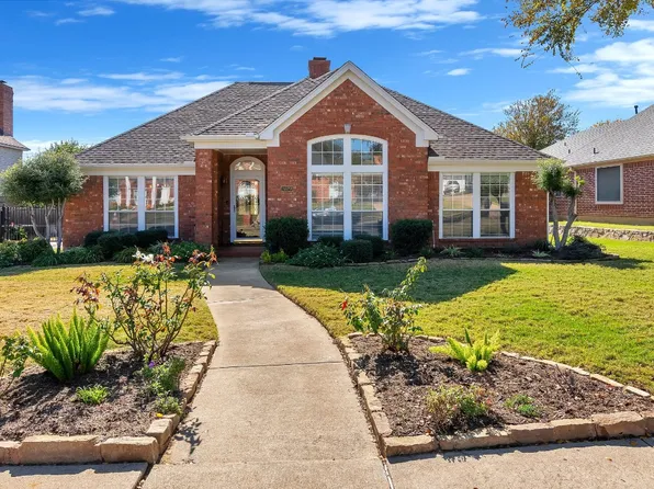 8620 Amhurst Ct, North Richland Hills, TX 76182
