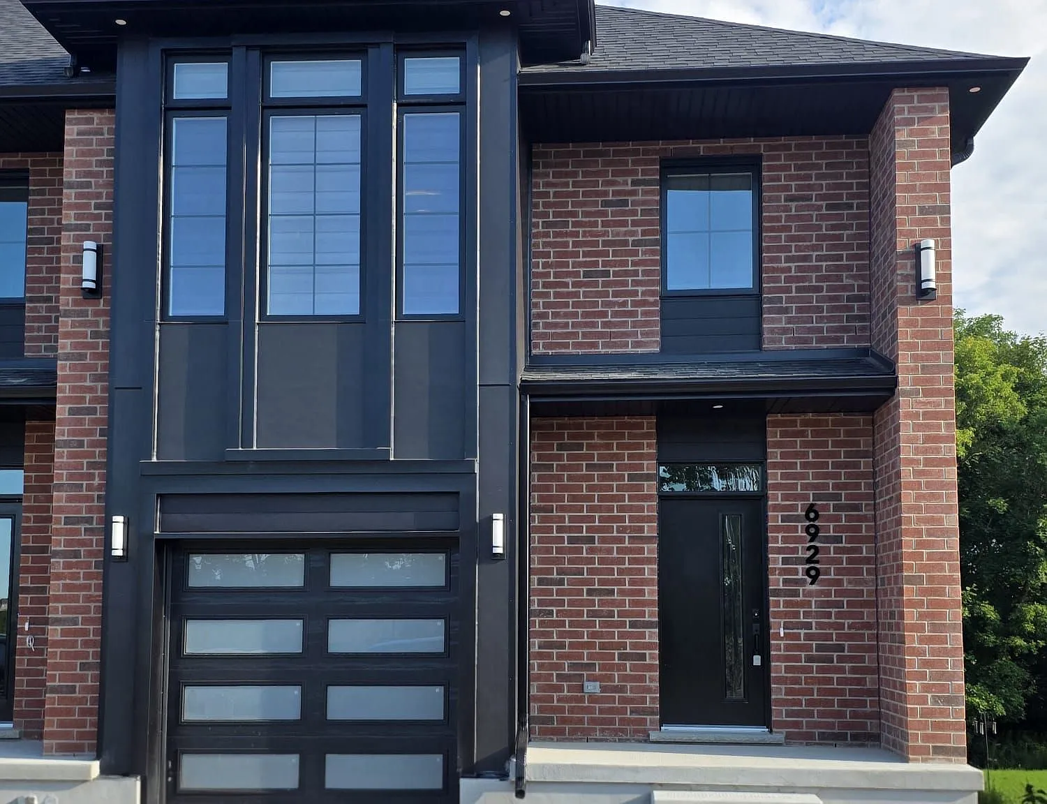 3 bed, $2,750 — Photo 1