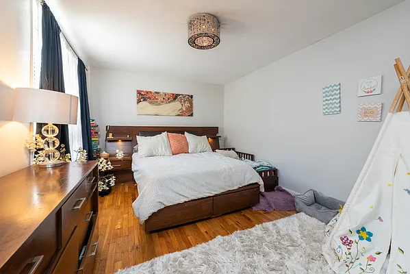 Sold by Keller Williams Realty NYC Group | media 23