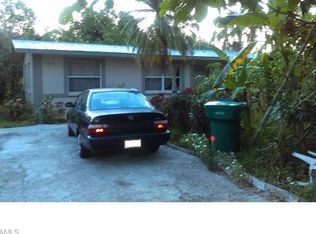 4700 Dominion Dr, Naples, FL 34112