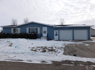 419 Birch St, Schleswig, IA 51461