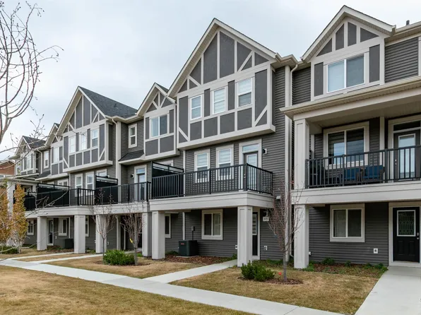 2072 Wonnacott Way SW #105, Edmonton, AB T6X 2V7