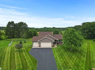 26484 147th St NW, Zimmerman, MN 55398