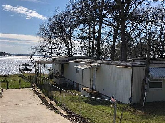 2nd image of 17320 Lakeview Dr