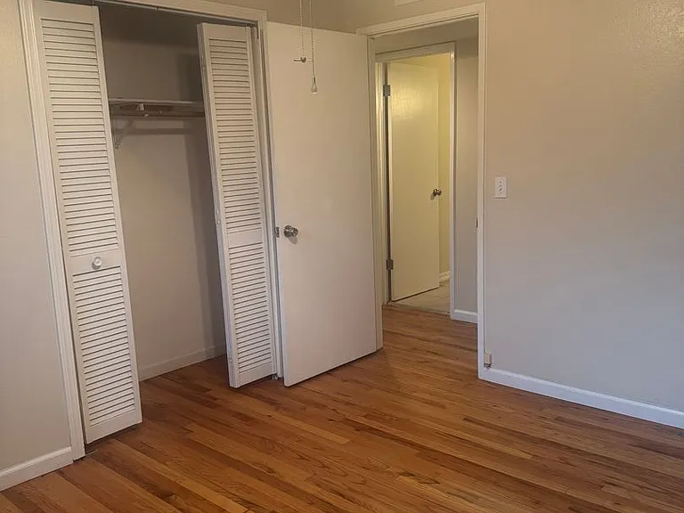 1006 Franzel Rd — Photo 9