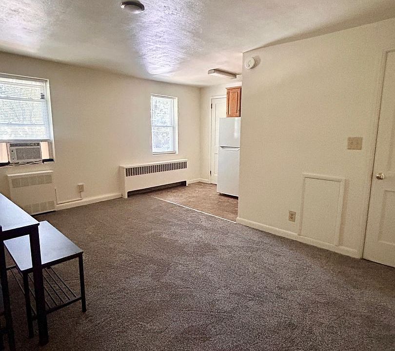1st image of 743-746 Skyline Dr #6