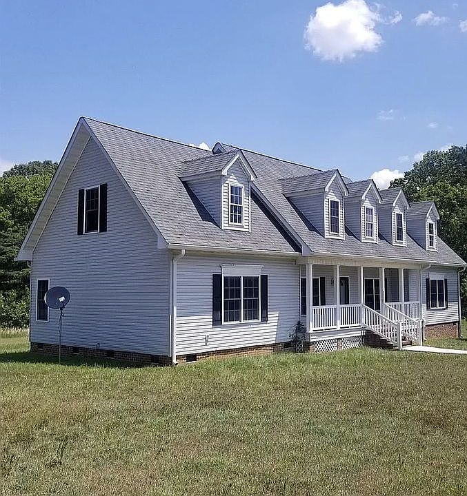 1st image of 1121 Snow Hill Rd