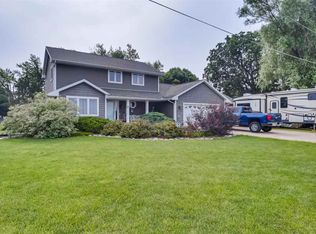 196 Leet St, Lena, IL 61048