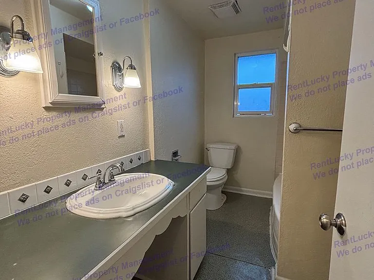 4729 S Findlay St — Photo 14
