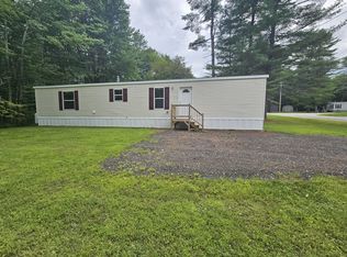 31 Pineland Dr, Winthrop, ME 04364