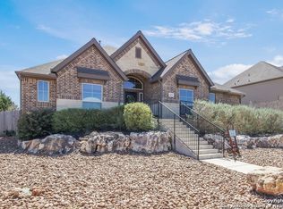 468 Oak Brook Dr, New Braunfels, TX 78132
