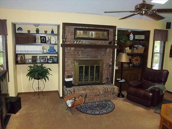 3rd image of 2210 Alexandria Dr