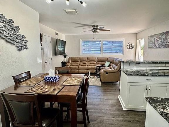 2nd image of 342 Manly Avenue