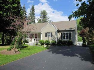 11 Marion Rd, Delmar, NY 12054