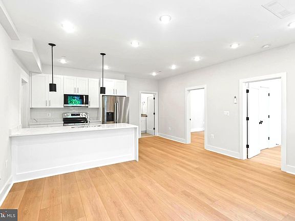 3rd image of 2236 40th St NW APT 4