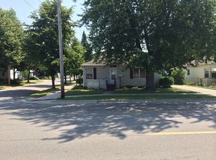 912 N Henry St, Bay City, MI